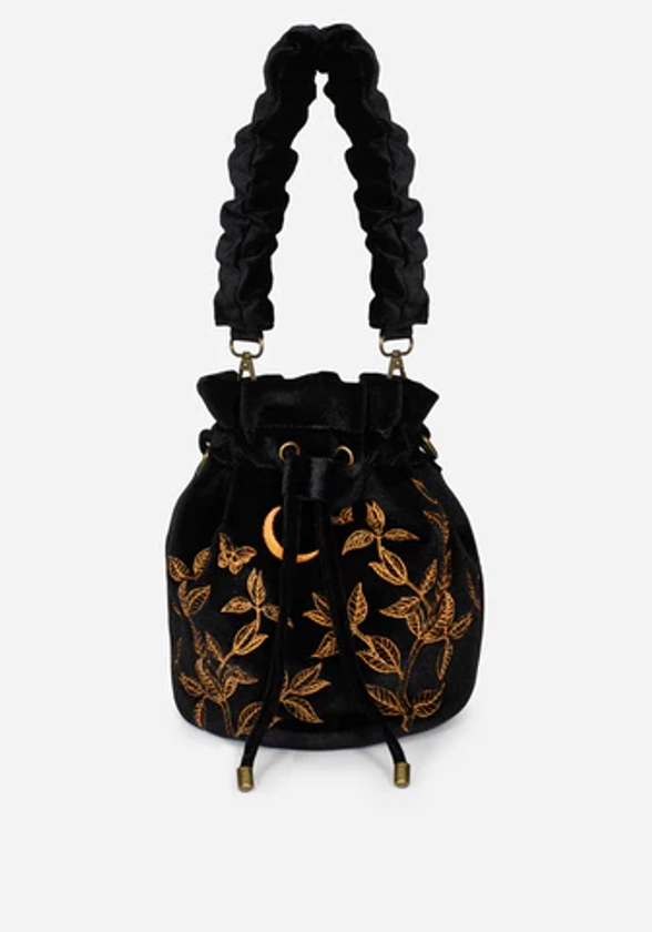 Instar Butterfly Embroidered Bucket Bag