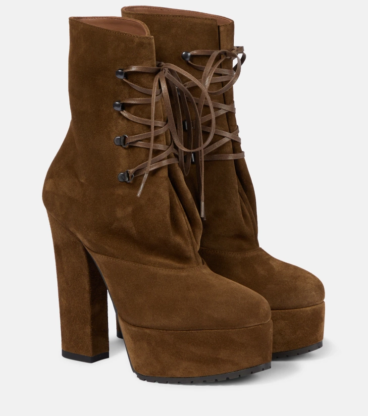 Trekk suede ankle boots in brown - Alaia | Mytheresa