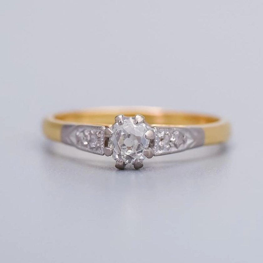 18K Gold Oval Diamond Ring — Don Laurence Jewellery