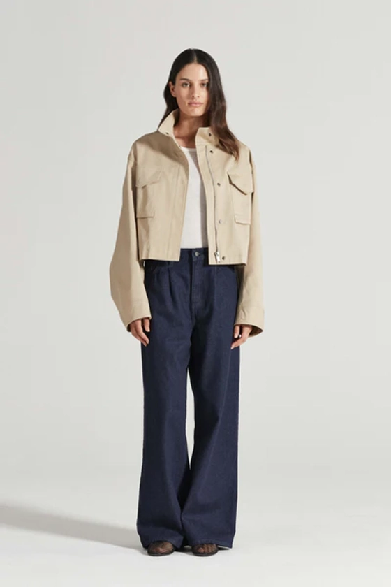 The Esther Cropped Trench