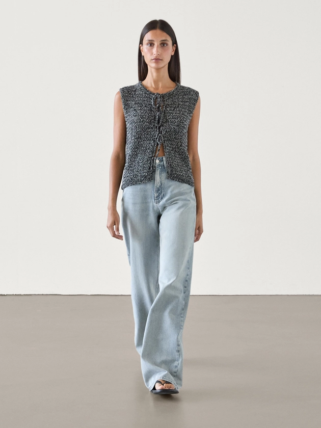 Full length wide-leg high-waist jeans · Light Blue, Medium Blue, Black · Dressy | Massimo Dutti