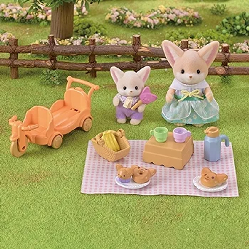 Calico Critters Sunny Picnic Set - Fennec Fox Sister & Baby, Doll Playset with Figures and Accessories