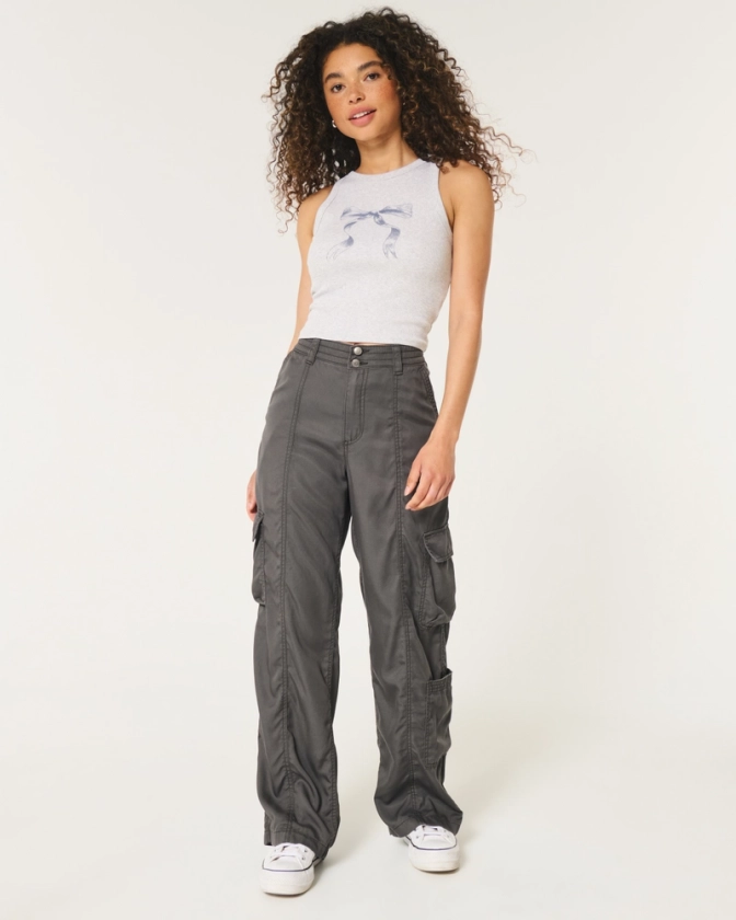 Women's High-Rise Tencel Baggy Cargo Pants | Women's Bottoms | HollisterCo.ca