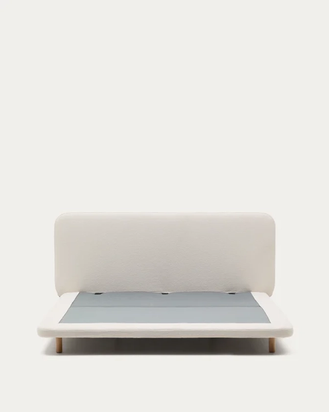 Cadre de lit déhoussable Odum en tissu micro bouclette beige et pieds en bois de hêtre 160 x 200 cm | Kave Home®