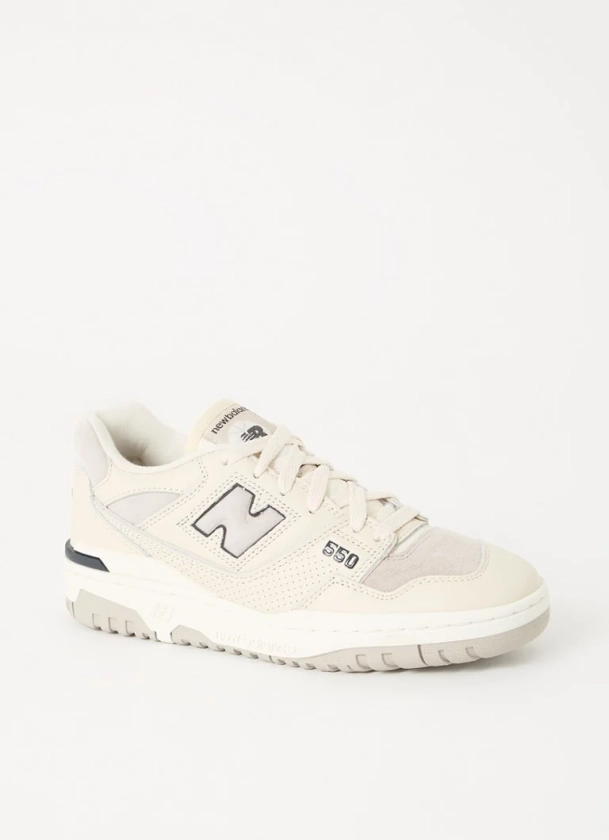 New Balance 550 sneaker van leer met suède details • Creme • deBijenkorf.be