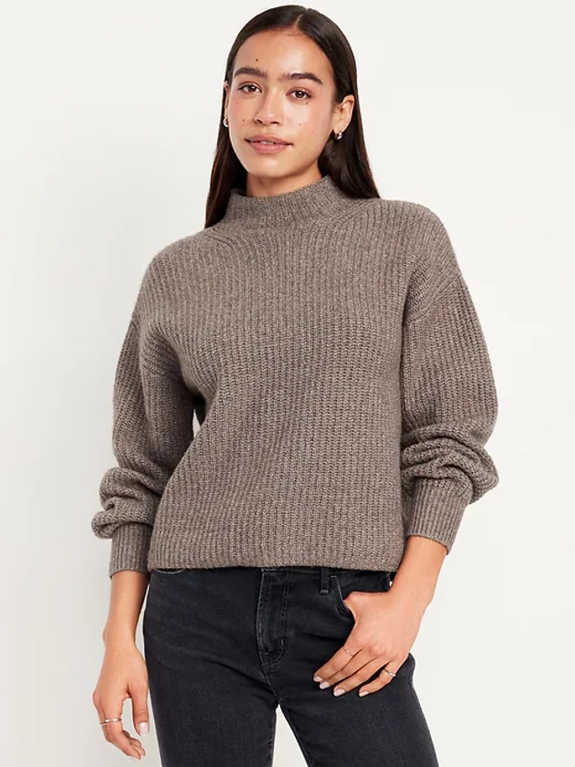 SoSoft Crop Sweater