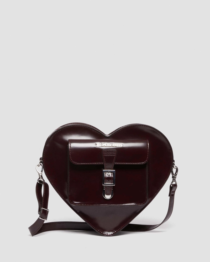 Borsa vegan a forma di cuore di colore Rosso Ciliegia | Dr. Martens