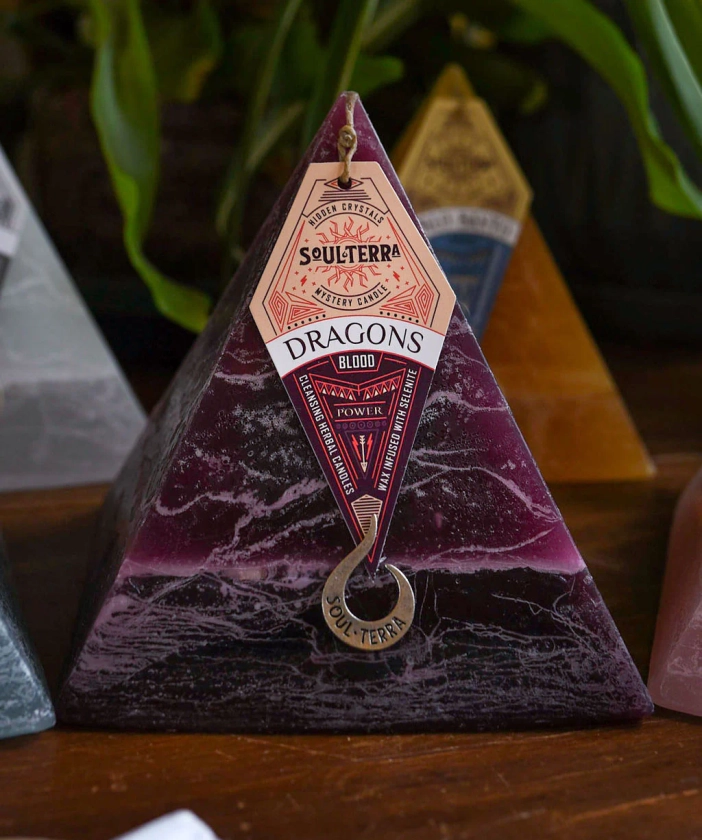 dragons blood crystal candle