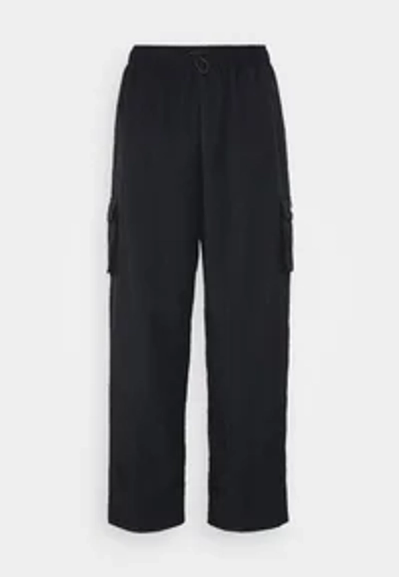 Nike Sportswear W NSW ESSNTL WVN HR - Cargo trousers - black - Zalando.co.uk