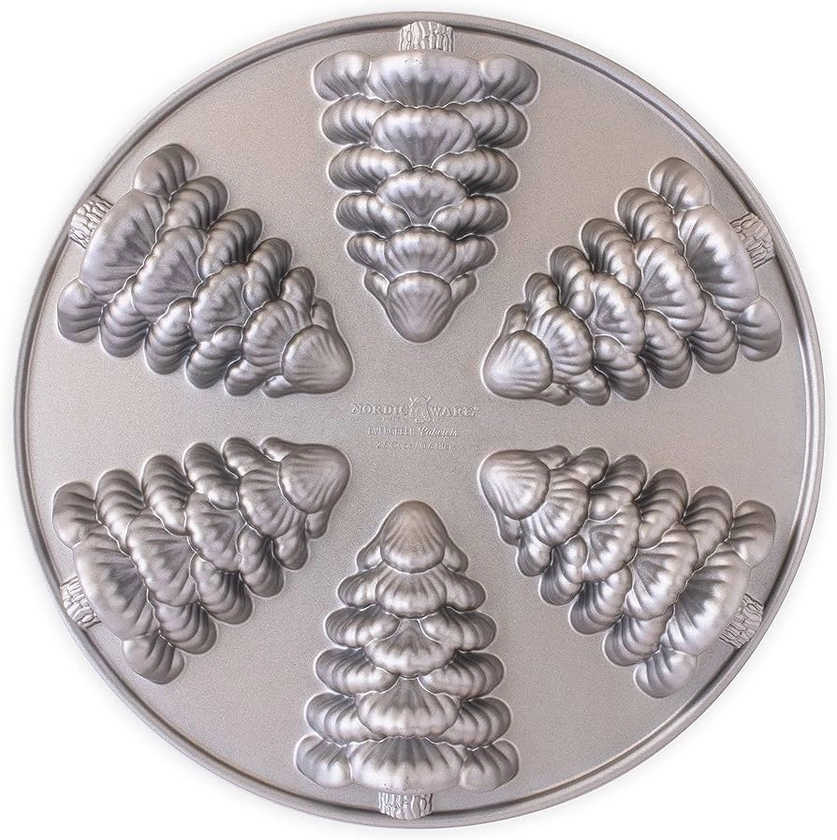 Nordic Ware Evergreen Cakelet Pan, Christmas Baking Tin, Cast Aluminium Cake Tin, Muffin Tray for Mini Cakes, Made in The USA, Colour: Silver : Amazon.co.uk: Home & Kitchen