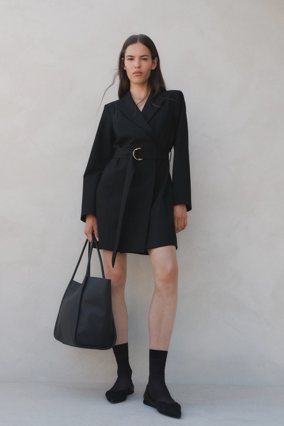 Robe blazer avec ceinture - Encolure en V - Manches longues - Noir - FEMME | H&M FR