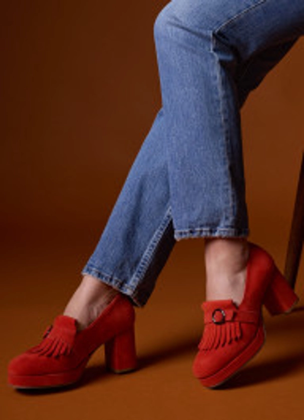 Toulouse Suede Platform Loafers - Red