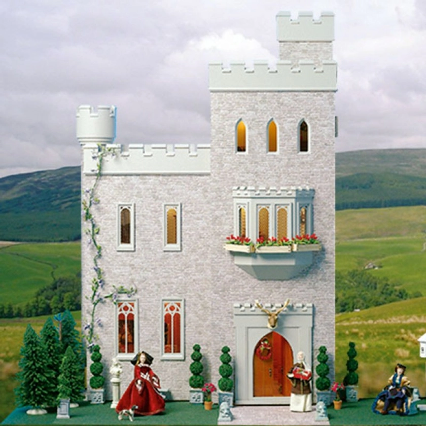 The Dolls House Emporium Cumberland Castle Kit