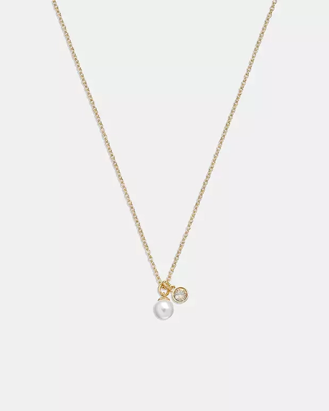 Classic Pearl Pendant Necklace
