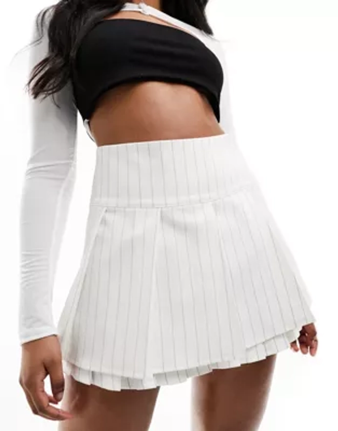 Kaiia tailored pleated mini skirt in white pinstripe | ASOS