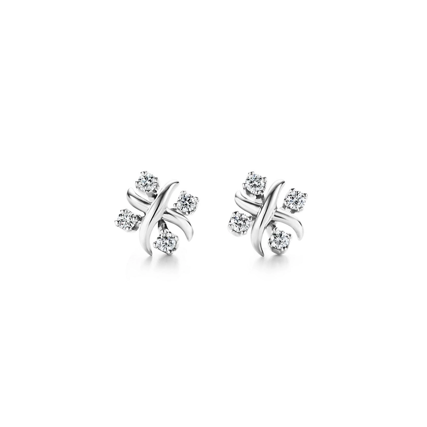 Tiffany & Co. Schlumberger Lynn earrings in platinum with diamonds. | Tiffany & Co.