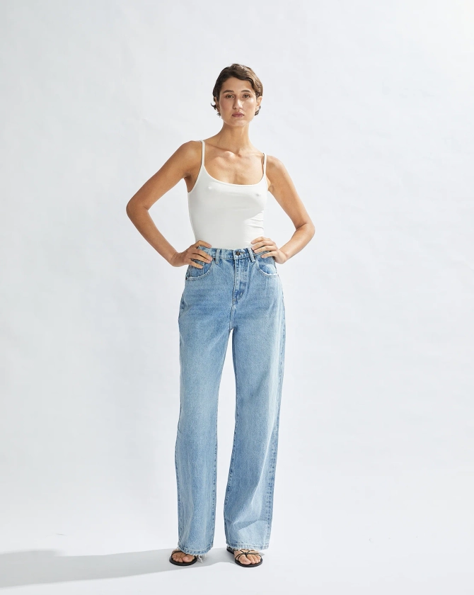Harley High Rise Jeans Mid Blue Cropped