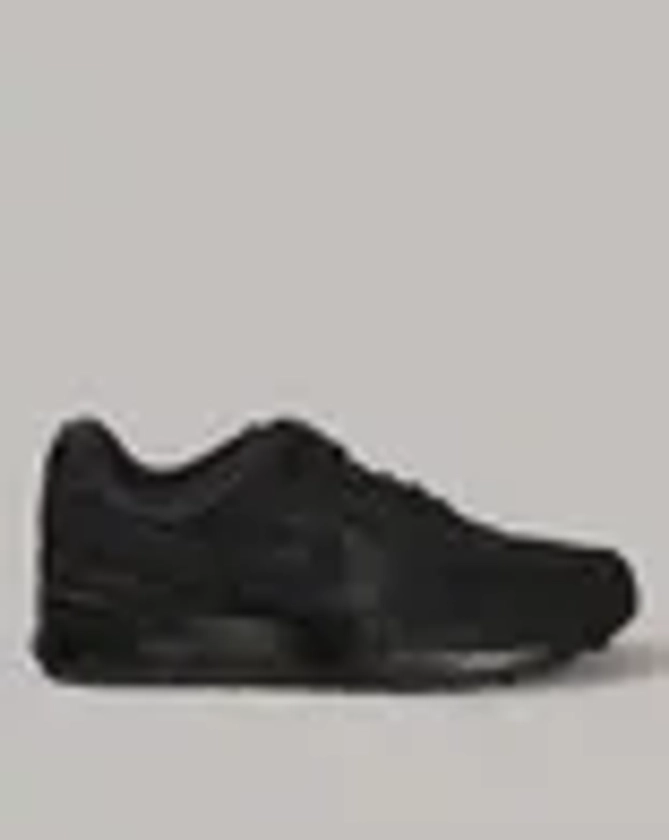 Buy Black Sneakers for Men by NIKE Online | Ajio.com