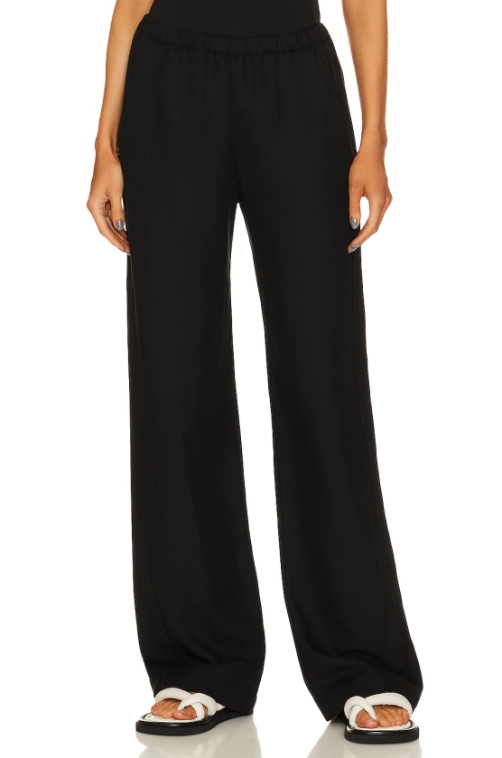 Enza Costa Everywhere Pant in Black | REVOLVE