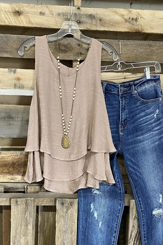 Solid Color Casual Layered Hem Sleeveless Tank Top