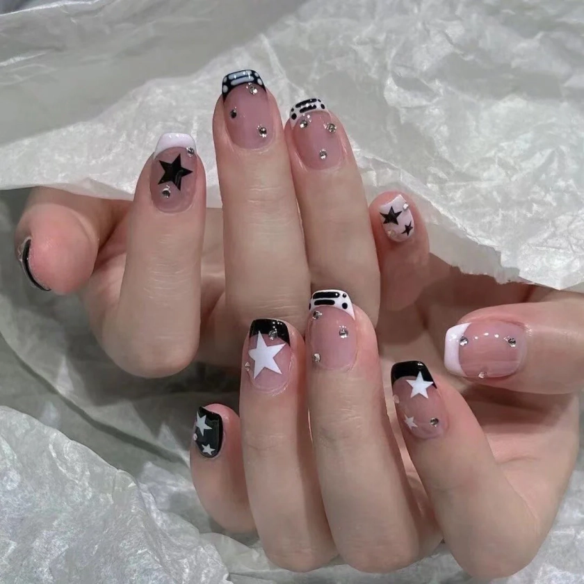 Shooting Star Handmade Aesthetic Press on Nails - Etsy