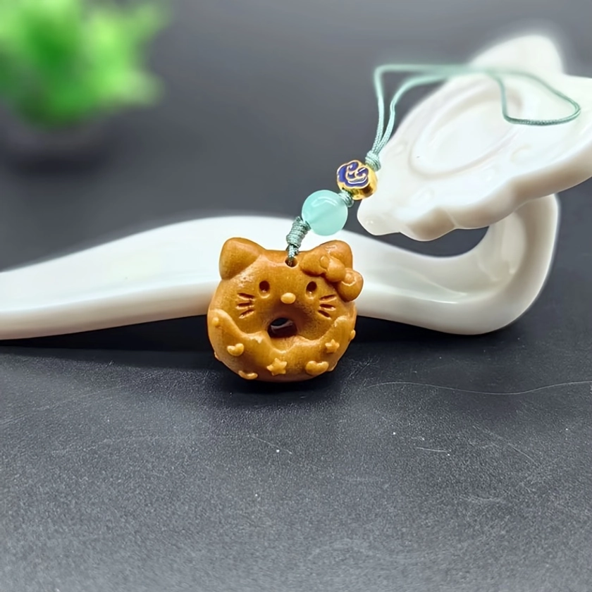 Natural Sandalwood Carved Cute Cat Charm, Mobile Phone Hanging Accessory, Keychain for Car Keys, Bag Pendant for Men and Women