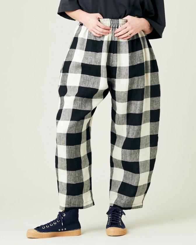 Mabel Stone & Black Mega Check Linen Trousers