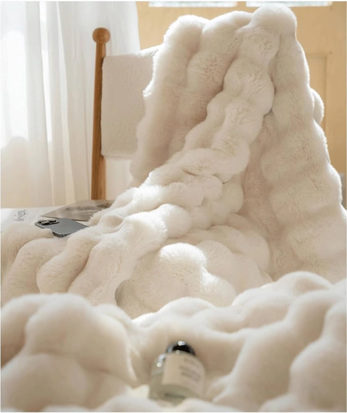 Luxury Faux Rabbit Fur Bubble Blanket Throw, Soft Cozy Fleece Blanket for Sofa Bed Couch, Microfiber Plush Fuzzy Flannel Decorative Throw Blanket