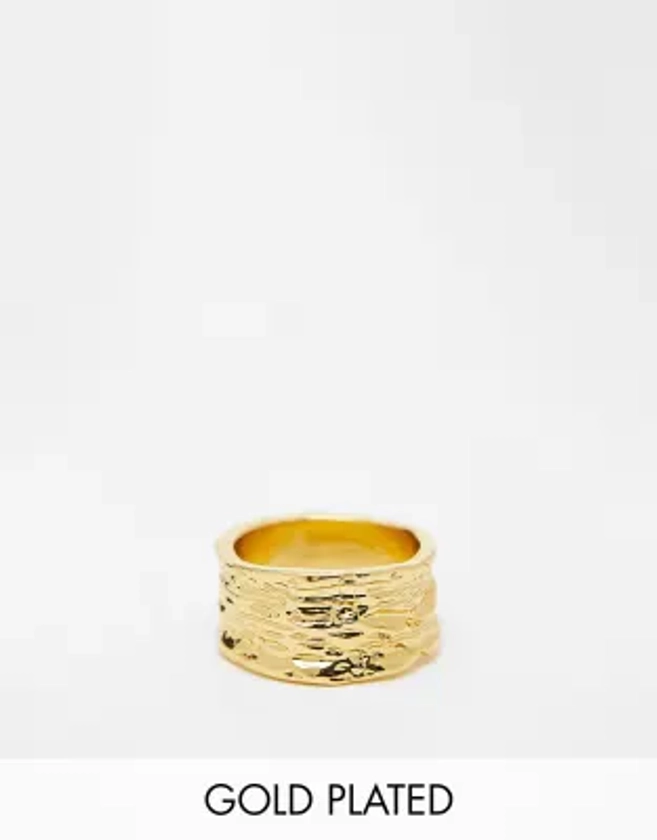 ASOS DESIGN - 14k vergulde ring met gehamerd ontwerp in goud