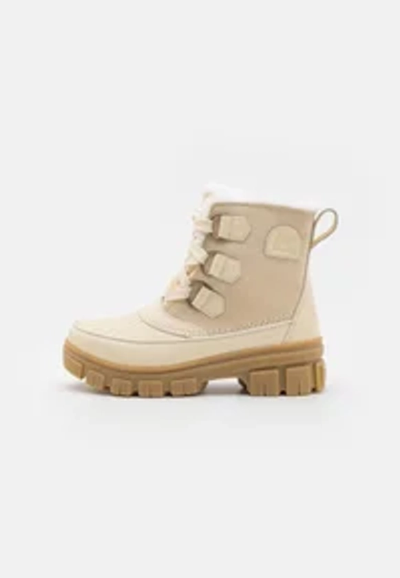 Sorel TORINO WP - Bottes de neige - honey/white/écru - ZALANDO.FR