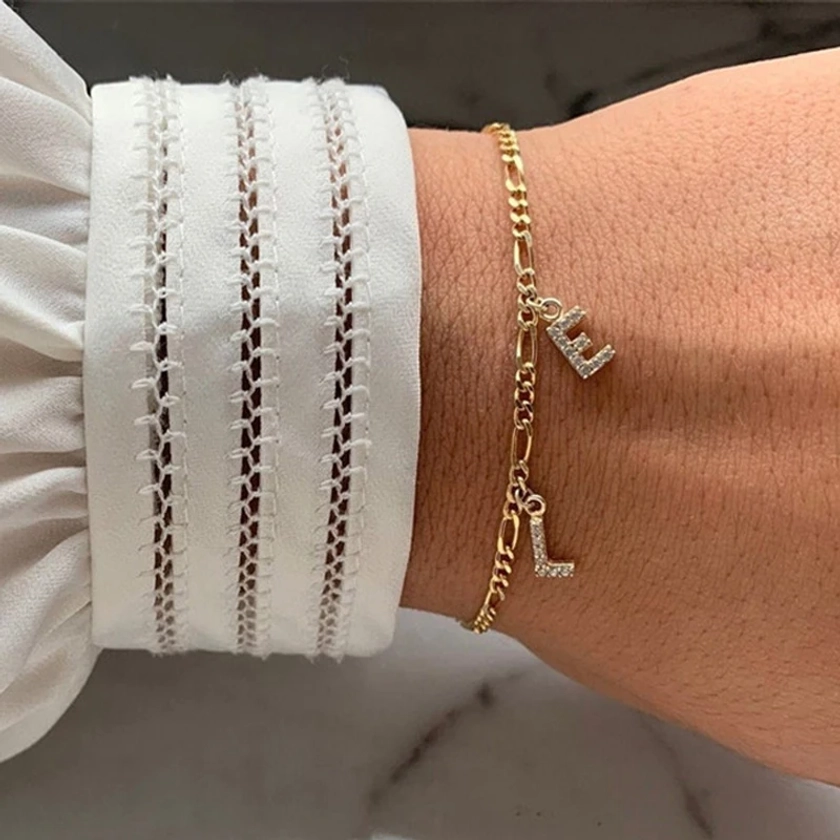 Bracelet personnalisé diy avec pendentif en forme de lettre initiale, Bracelet de couleur or en acier inoxydable, chaîne cubaine torsadée pour femmes - AliExpress 36