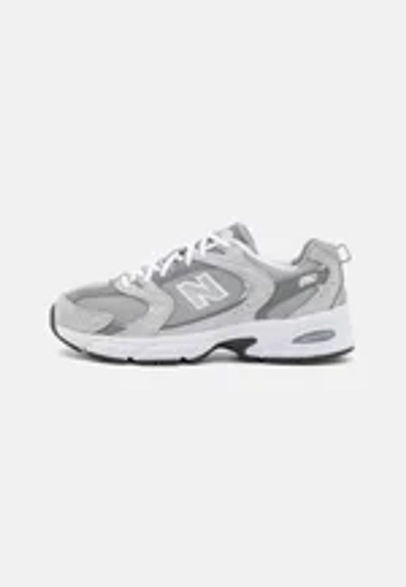 New Balance MR530 UNISEX - Sneakers basse - grey/white/grigio - Zalando.it
