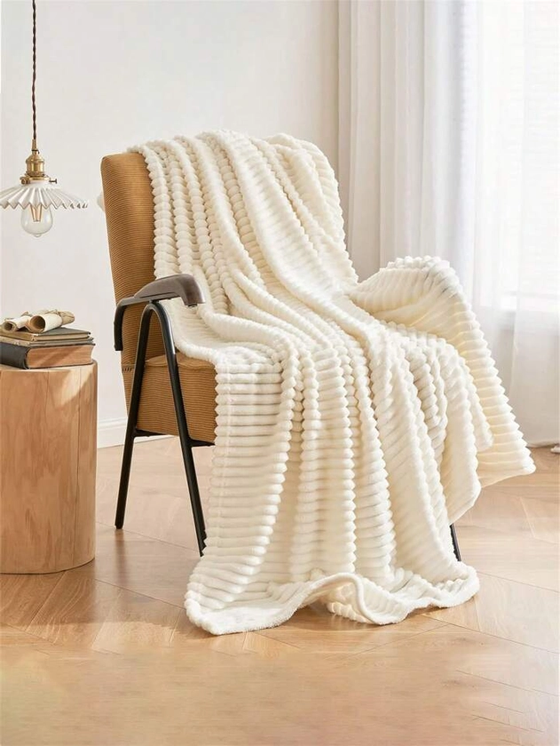 1pc Soft And Comfortable Milkv White Flannel Fleece Blanket For Sofa, Bedroom, Or Living Room