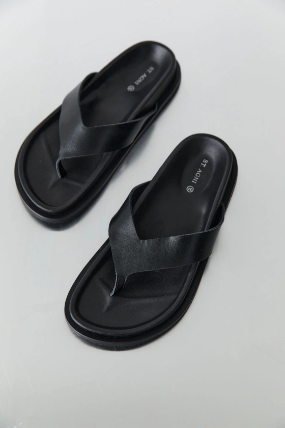 Thong Slide - Black