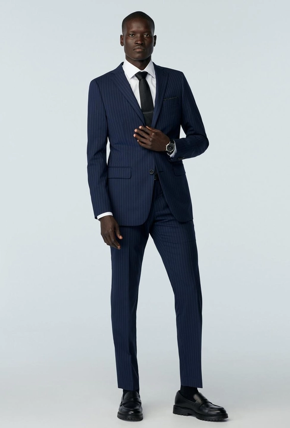 Custom Suits Made For You - Howell Wool Stretch Fineline Navy Suit | INDOCHINO