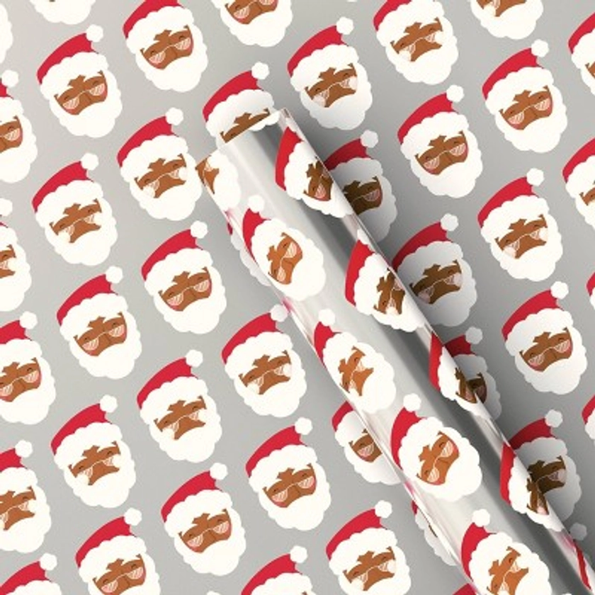 25 sq ft Santa Metallic Christmas Gift Wrap Silver - Wondershop™