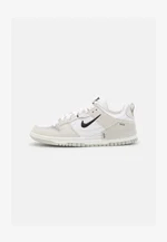 Nike Sportswear DUNK DISRUPT 2 - Baskets basses - white/black/light bone/sail/blanc - ZALANDO.FR