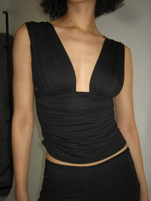 Hera Top Black