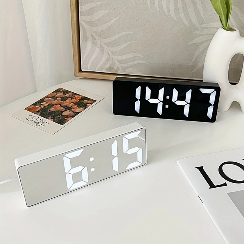 1pc LED Digital Alarm Clock, Mirror HD Display With Snooze, 3 Levels Adjustable Brightness, With Temperature, 12/24H, USB And Battery Operated *
