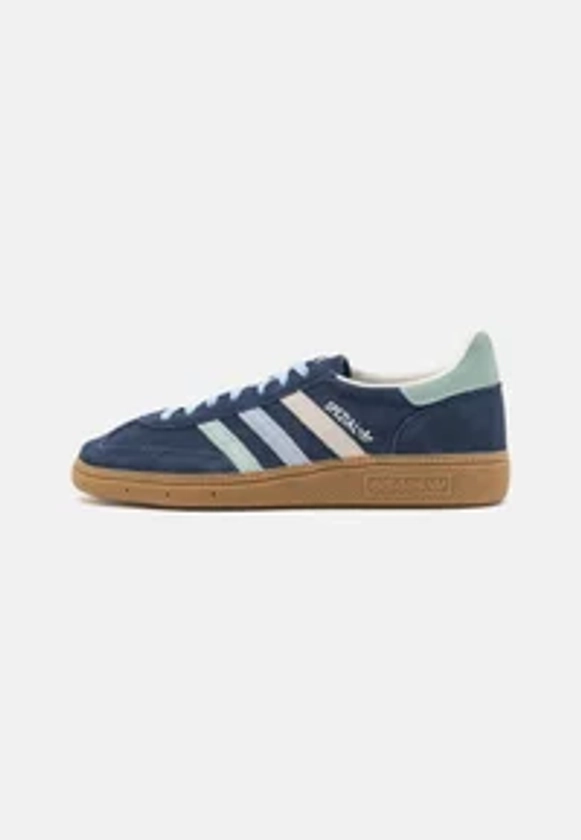 HANDBALL SPEZIAL - Sneaker low - night indigo/hazy green/clear sky