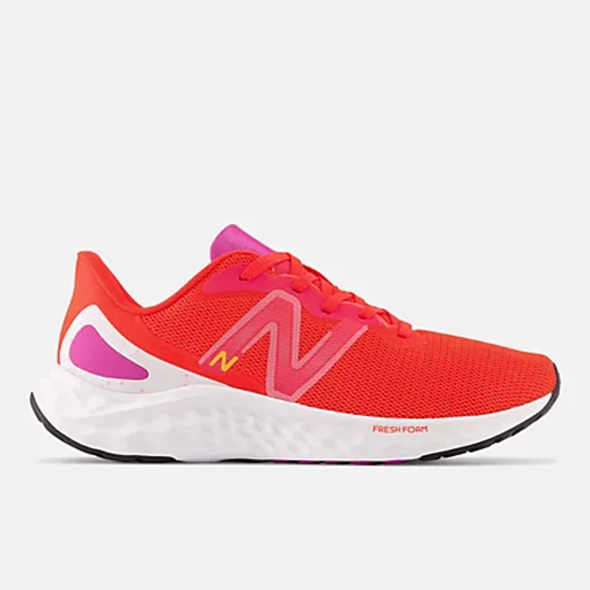 Women's Fresh Foam Arishi v4 Shoes - New Balance