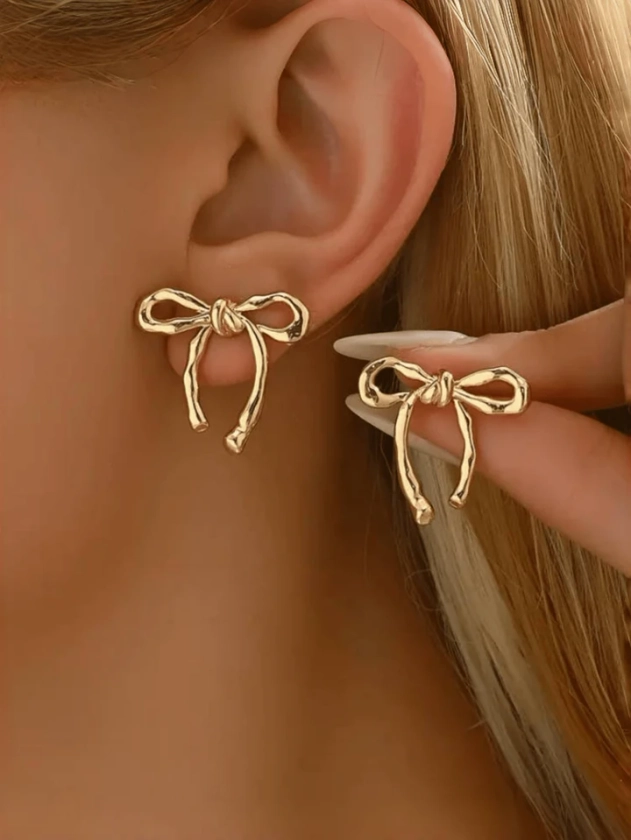 1 Pair Gold Bow Stud Earrings Bohemian Elegant Style Fashion Earrings Women's Fashion Earrings Suitable For Daily Wear