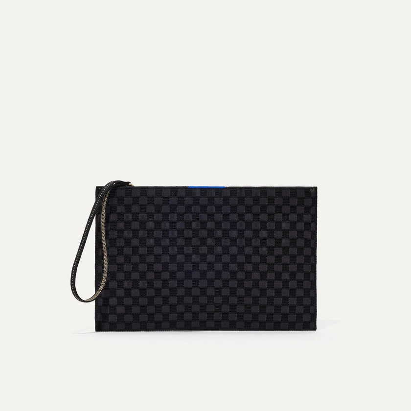 The Wristlet in Black Sand | Women's Pouches