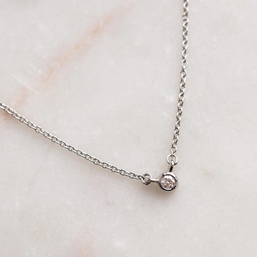 Solid Gold Solo Diamond Necklace in White Gold