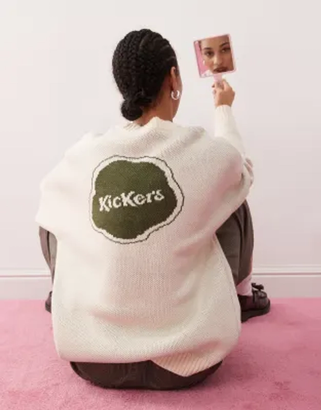 Kickers relaxed knitted jumper with green black 1970 logo in cream