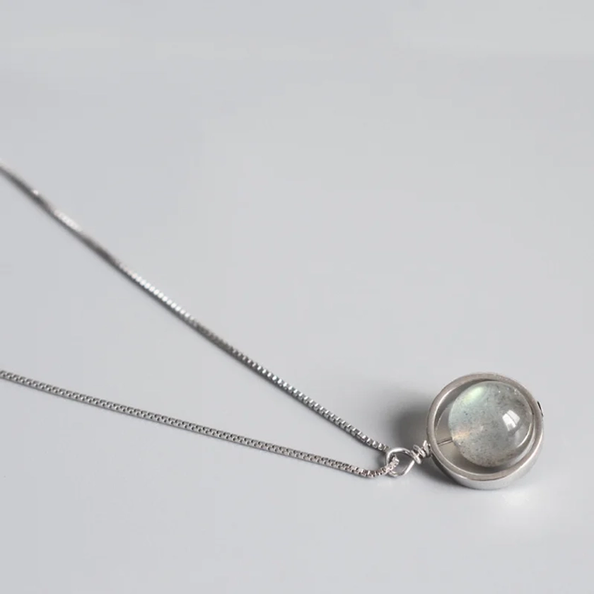 Collier Aide Au Sommeil "Luna" En Pierre de Lune Grise