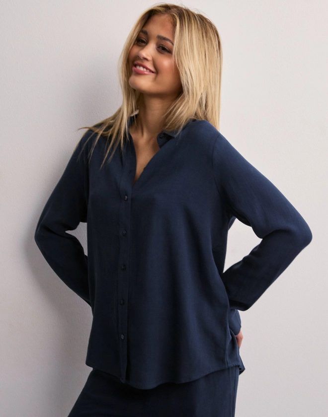 Buy Selected Femme SLFVIVA LS SHIRT NOOS - Dark Sapphire | Nelly.com