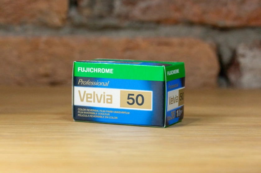 FUJIFILM Fujichrome Velvia 50 | Négatif+