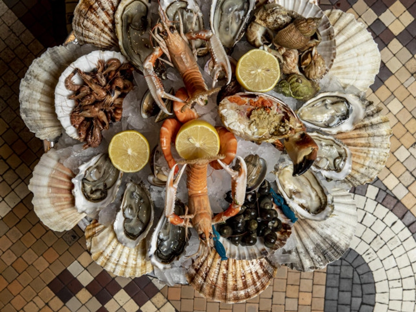 La Coupole | Brasserie | Fruits de mer | Sur place | A Emporter | Livraison | Paris 14 