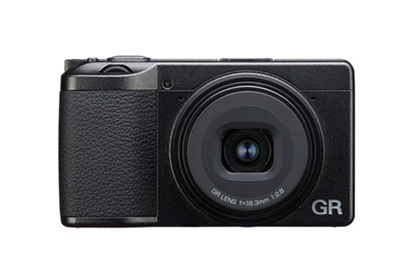 Ricoh GR III HDF le Compact Expert Haut de Gamme, ideal pour les photos prises sur le vif